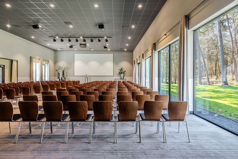 Zaal van Next Venue klaar voor een bijeenkomst